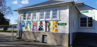 Welcome Pomare School and Taita Central School